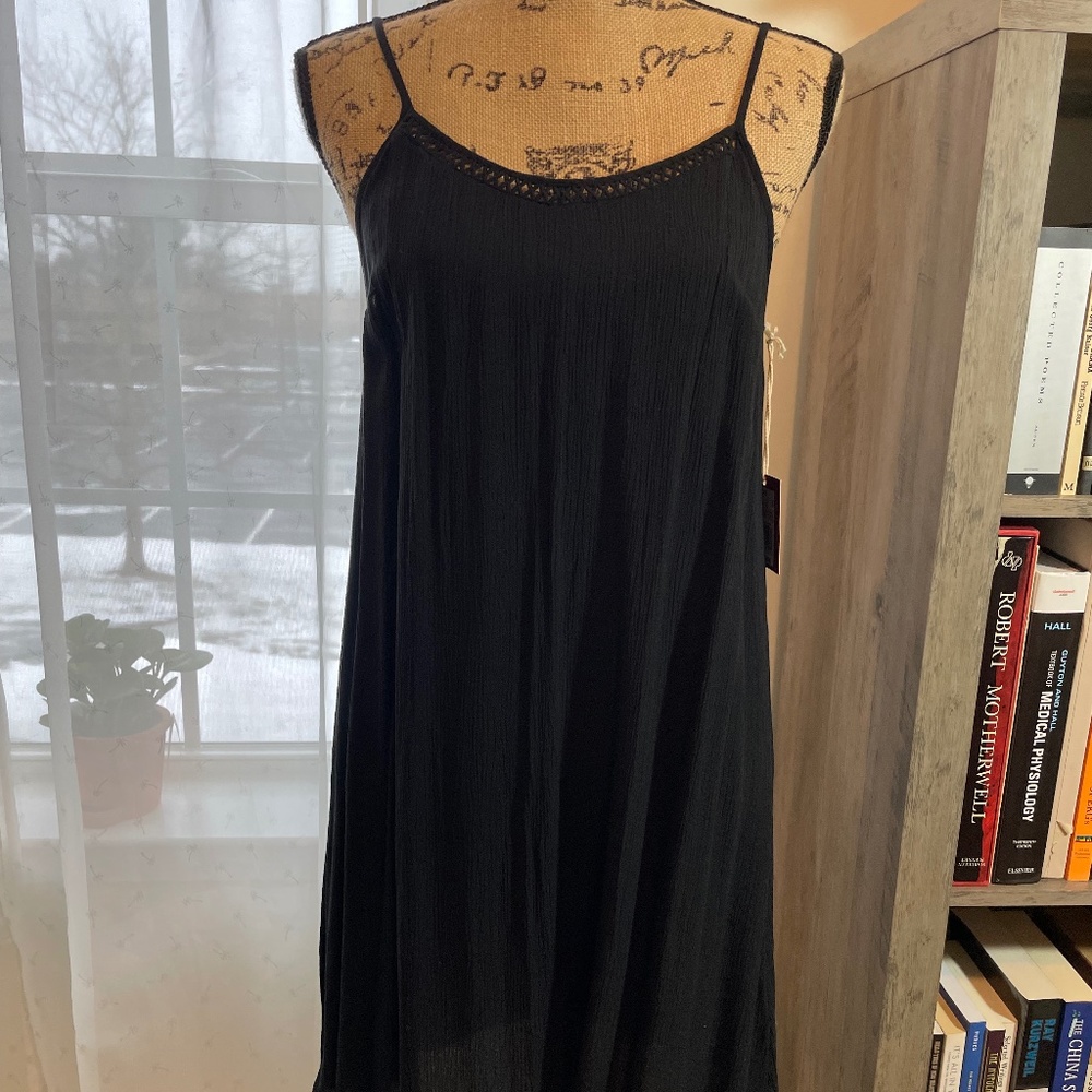 Mossimo crinkle textured black dress | NWT
